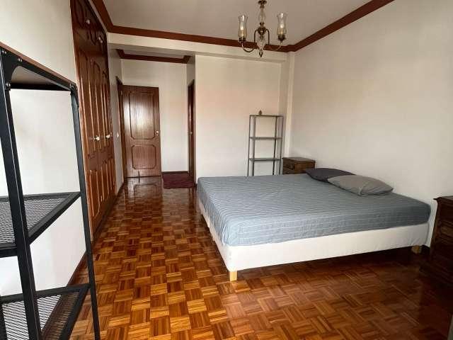 Quarto alugar em Maia, Barca