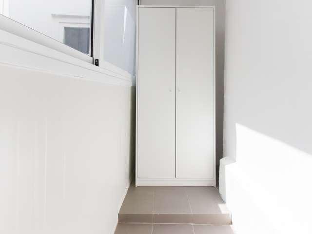 Quarto alugar em Núcleo Urbano Histórico de Linda-a-Pastora, Oeiras