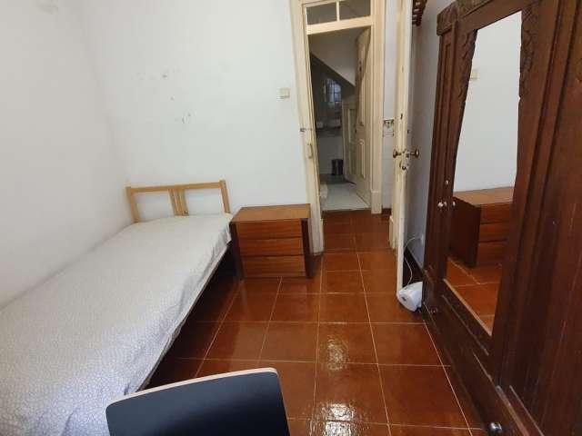 Quarto alugar em Misericórdia, Lisboa