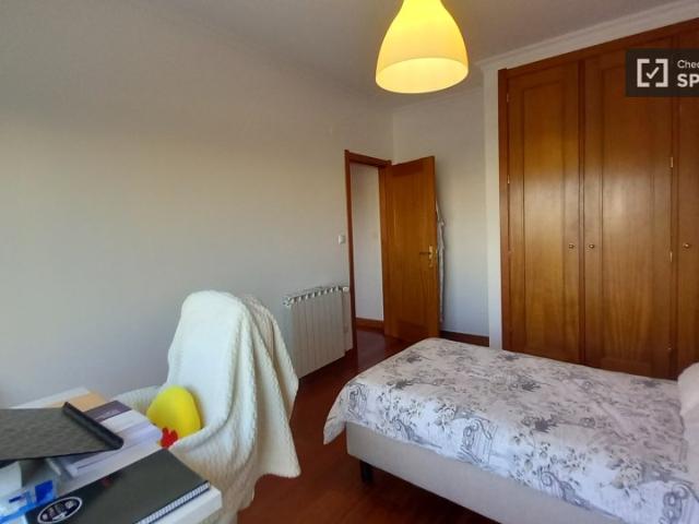 Quarto alugar em Lisboa