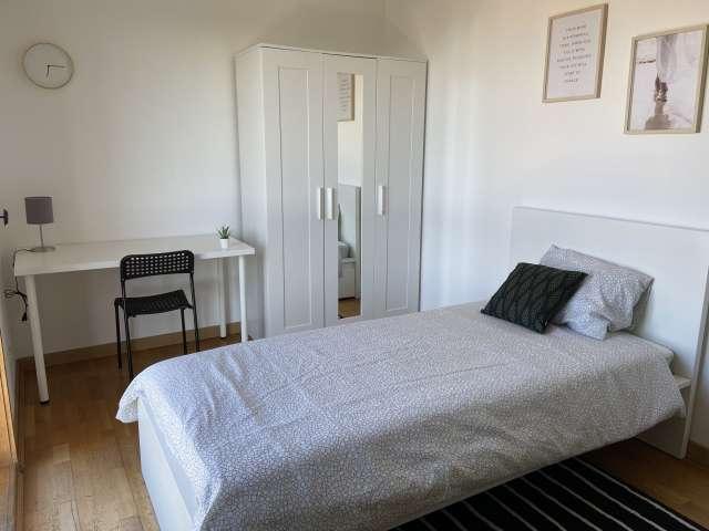 Quarto alugar em Olivais, Lisboa