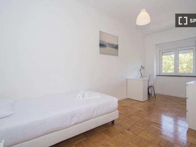 Quarto alugar em São Domingos de Benfica, Lisboa