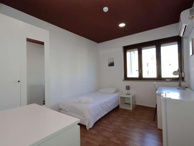 Quarto alugar em Santo António, Lisboa