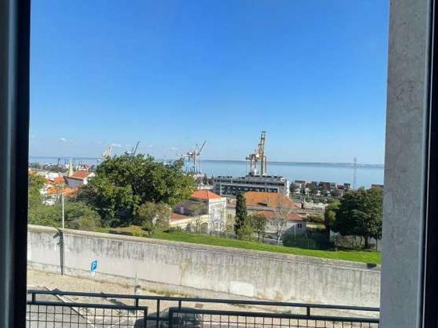 Quarto alugar em Lisboa