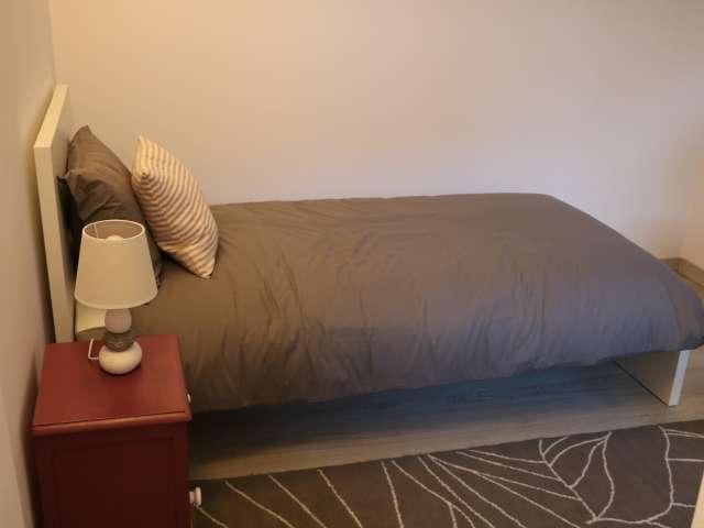 Quarto alugar em Carcavelos e Parede, Cascais