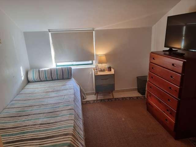 Quarto alugar em Lombos, Cascais