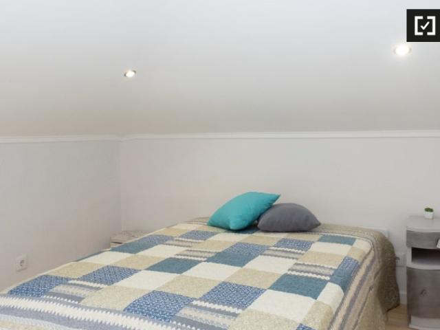 Quarto alugar em Santo António da Caparica, Almada