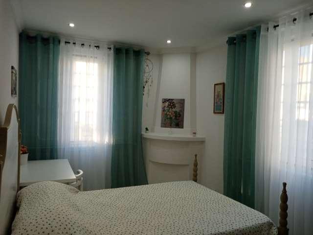 Quarto alugar em Santo António da Caparica, Almada