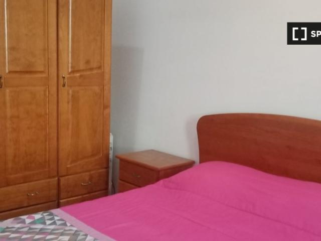 Quarto alugar em Santo António da Caparica, Almada