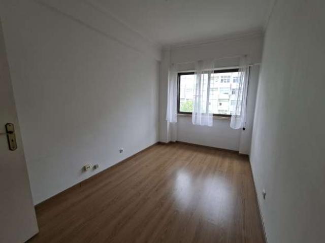 Quarto alugar em Lisboa