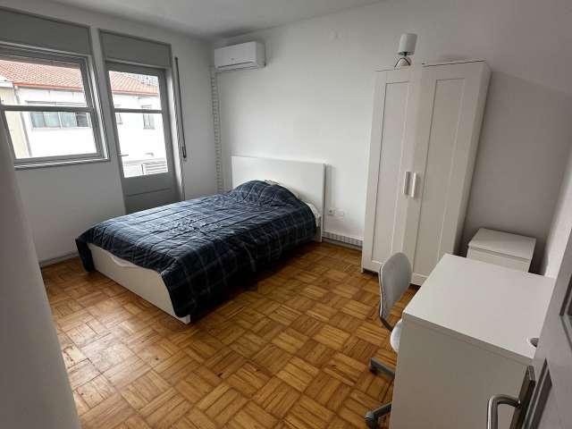 Quarto alugar em Porto, Lordelo Do Ouro