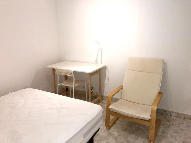 Quarto alugar em Oeiras, Lisboa