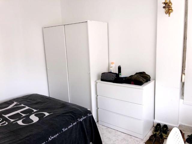 Quarto alugar em Oeiras, Lisboa