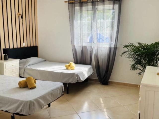 Quarto alugar em Torraltinha, Lagos