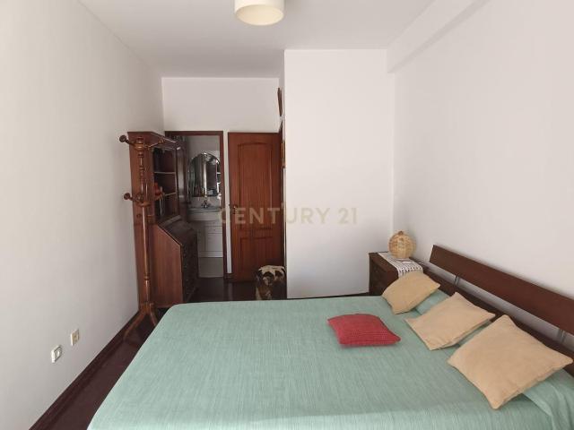 Quarto alugar em Casal do Chapim, Odivelas