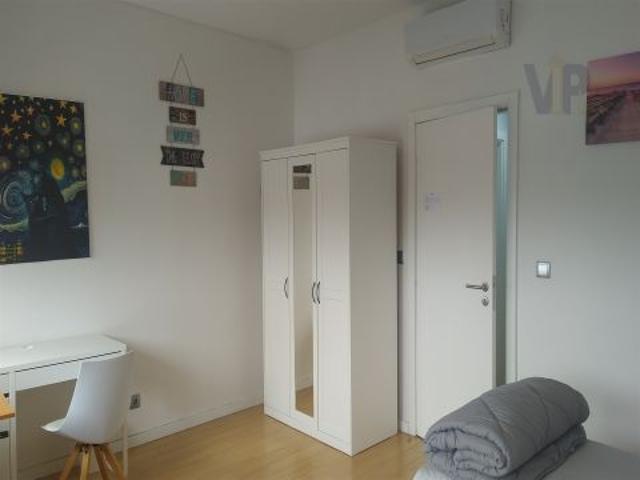 Quarto alugar em Porto