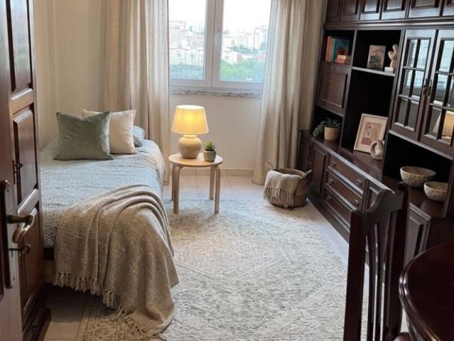 Quarto alugar em Centro Sul, Almada