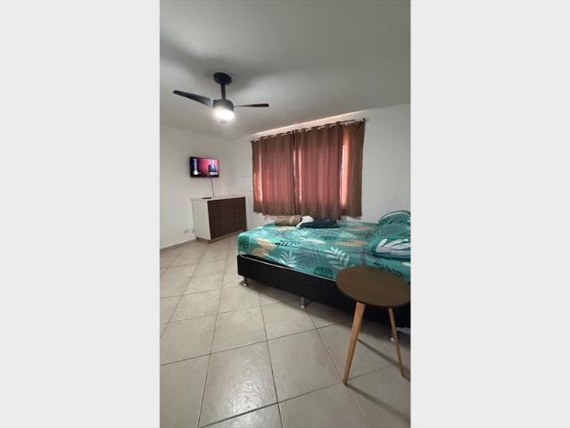 Quarto aluguel em Região Geográfica Imediata de Curitiba, Região Metropolitana de Curitiba