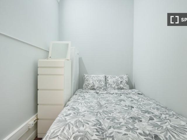 Quarto alugar em Avenidas Novas, Lisboa