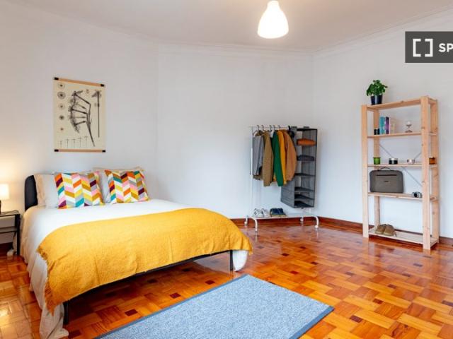 Quarto alugar em Montebelo, Porto