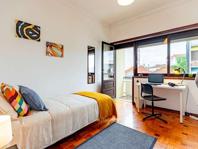 Quarto alugar em Porto