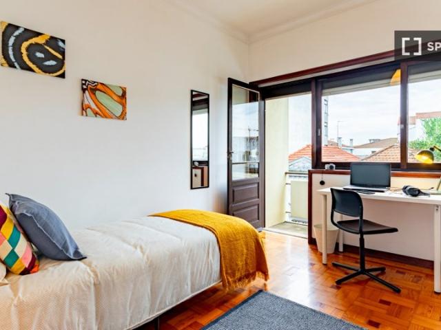 Quarto alugar em Porto