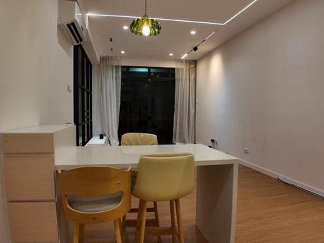 Condominium for rent in Malaka