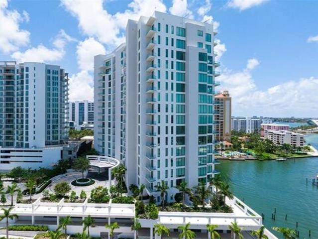 Condo for sale in Sarasota