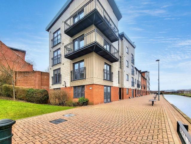 Apartment for rent in Joiner's Square, Hanley