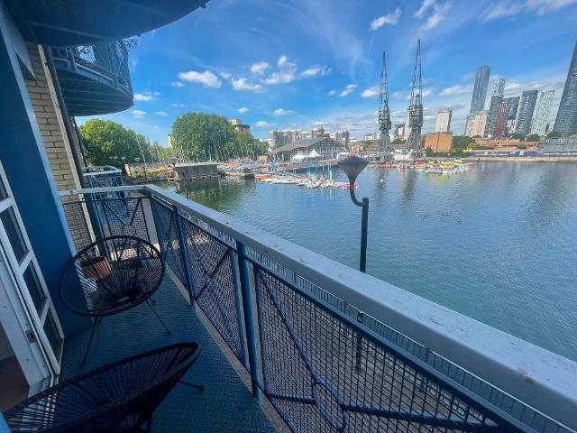 Apartment for rent in Isle Of Dogs, Greater London