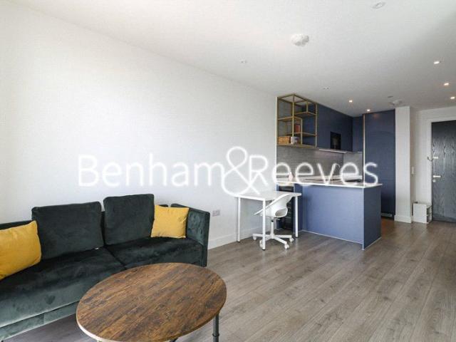 Studio for rent in Alperton, Greater London