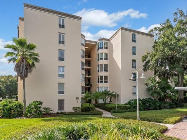 Condo for sale in Maitland, Florida