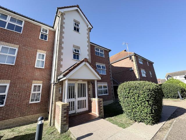 Apartment for rent in Sovereign Harbour, Eastbourne