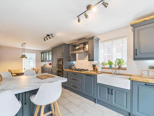 House for sale in Gloucester, Gloucestershire