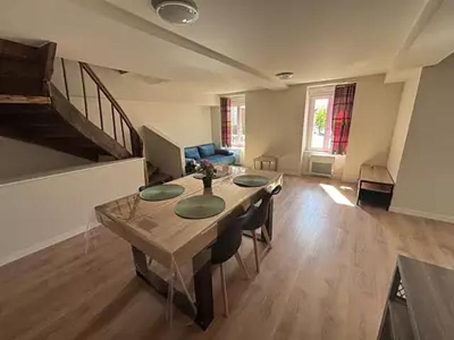 Appartement location à La Pyrie, Quédillac