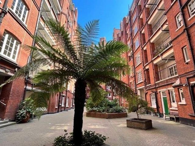 Apartment for rent in King's Cross, Greater London