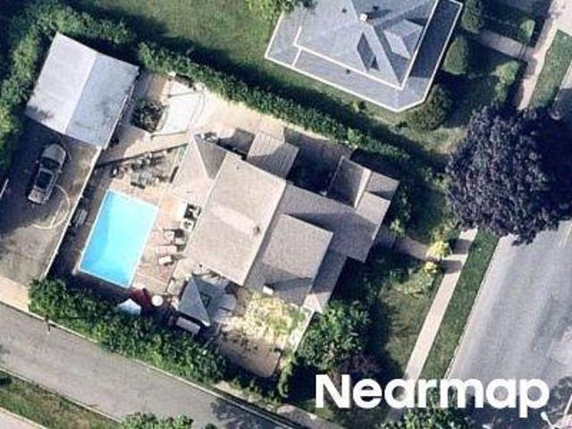 House for sale in Teaneck, New Jersey