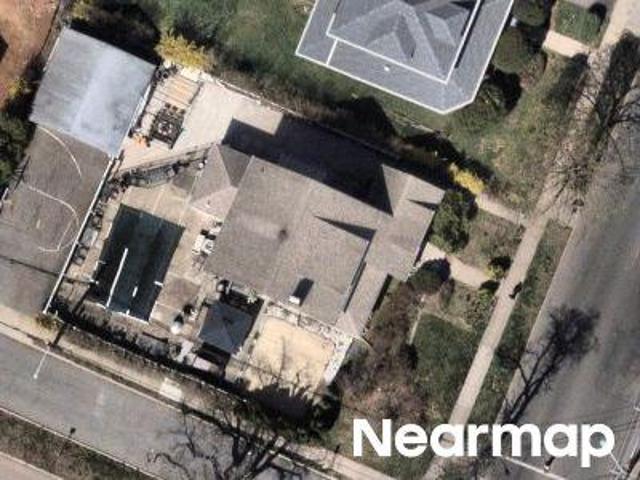 House for sale in Teaneck, New Jersey