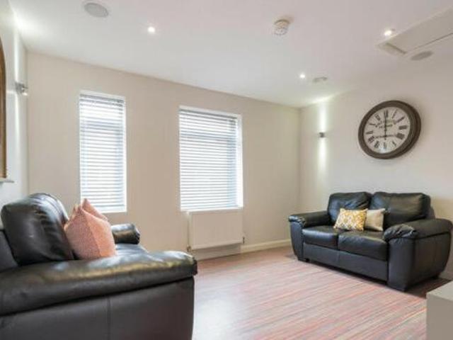 House for rent in Lyons, Greater London