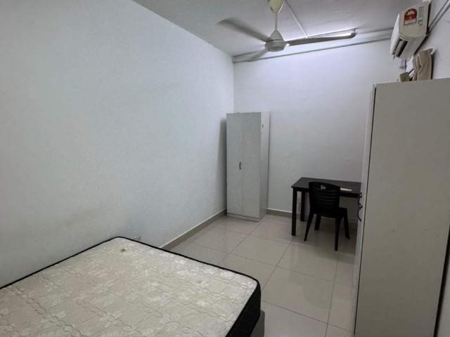 Room for rent in Petaling, Damansara Damai