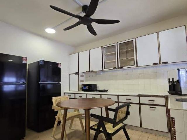 Room for rent in Petaling, Damansara Damai