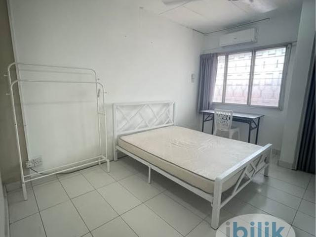 Room for rent in SS 22, Petaling Jaya