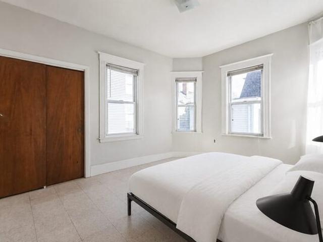 Room for rent in Cambridge, Massachusetts