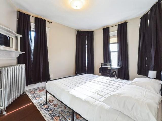 Room for rent in Cambridge, Massachusetts