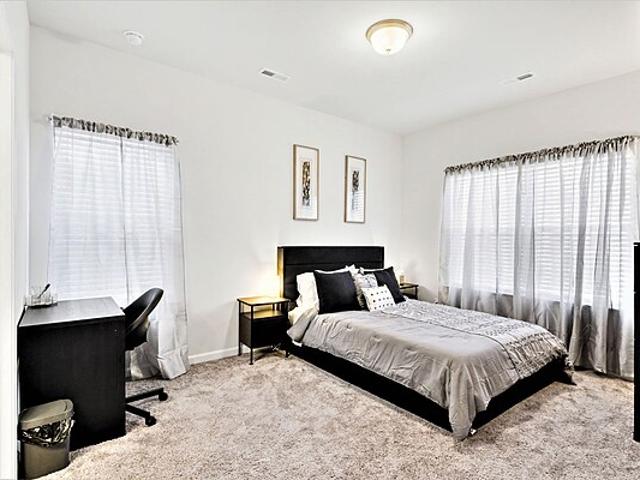 Room for rent in Chateau Woods, Charlotte