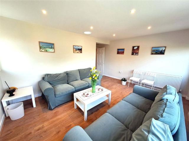 House for rent in Westborough, Surrey