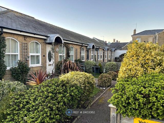 House for rent in Southtown, Stokesby