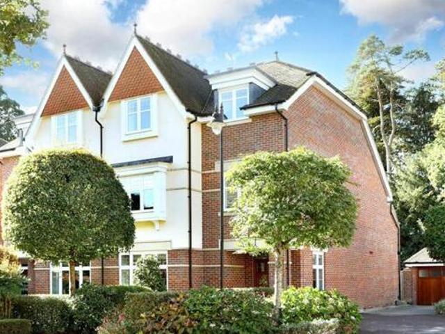 House for sale in Beaconsfield, Penn Bottom