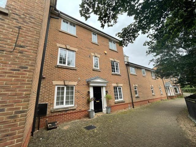 Apartment for rent in Taw Hill, Abbey Mead