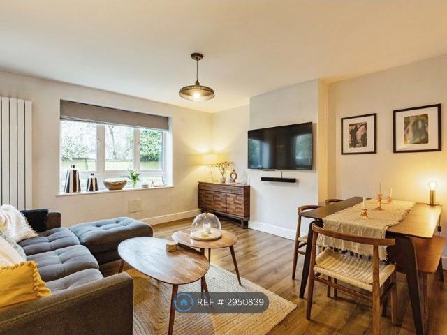 Apartment for rent in Highbury, Greater London